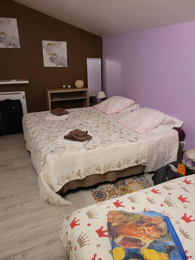 Gite Mercuès Exteriör bild